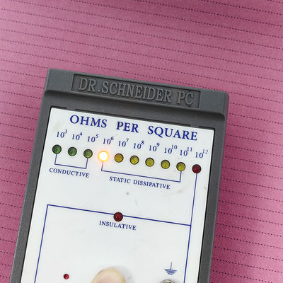 Różowa tkanina ESD 5 mm w paskach 1/2 Antystatyczna tkanina przewodząca TR dla odzieży laboratoryjnej